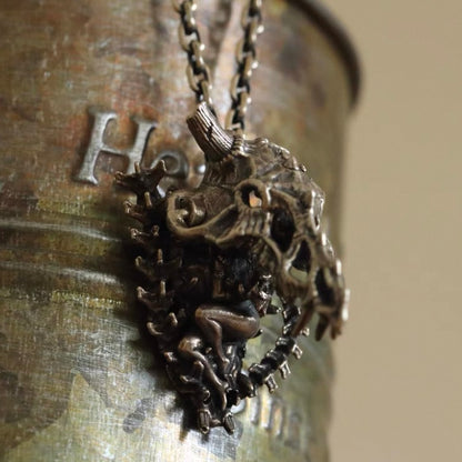 Game of Thrones Daenerys in Dragon Skull Silver Necklace with a Hinged Design