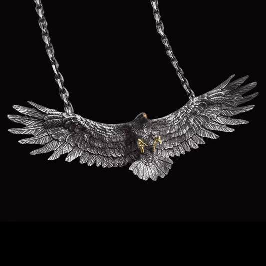 Vintage Native American Soaring Eagle Men’s Silver Necklace